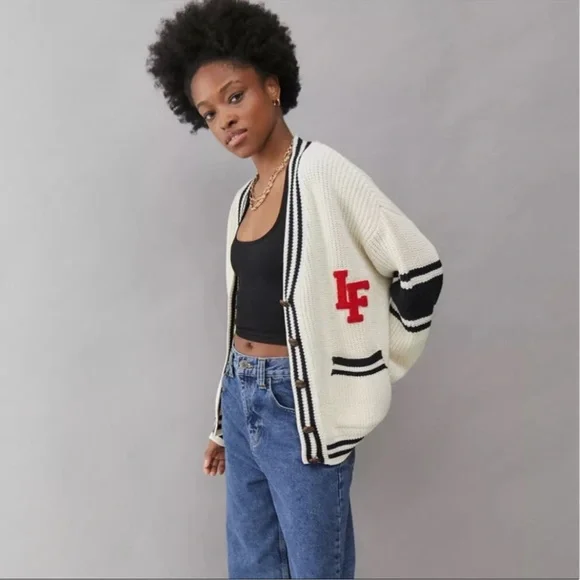 Varsity Cardigan Iets Frans Cardigan Iets Uni-Strickjacke In